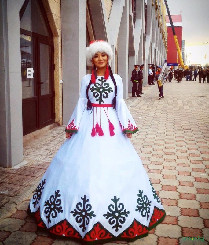 Национальный свадебный костюм казахов