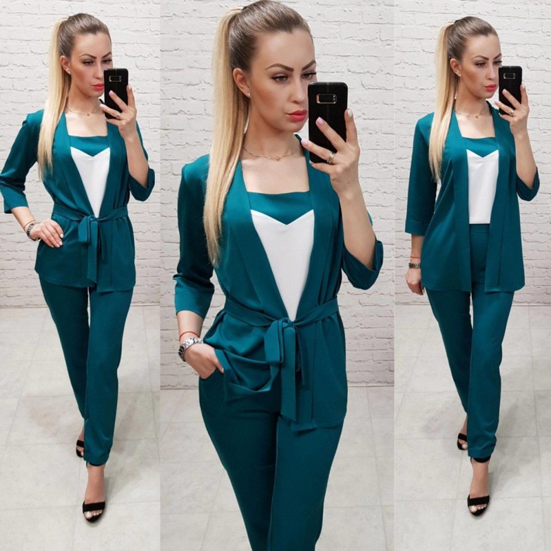 PIRS 1323/2 (тройка) — брючный костюм