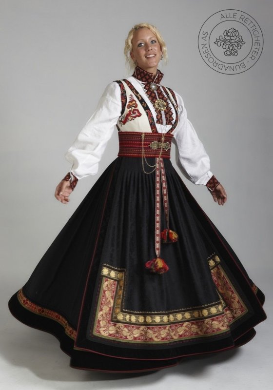 Национальная одежда мира