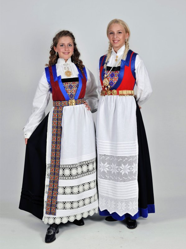 Финляндия национальный костюм Западный