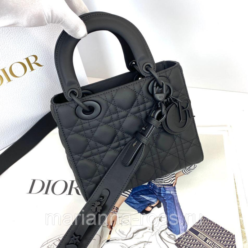 Сумочки Кристиан диор Lady Dior