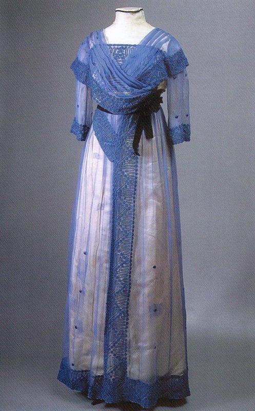 Бальное платье императрицы Александры Федоровны 1900