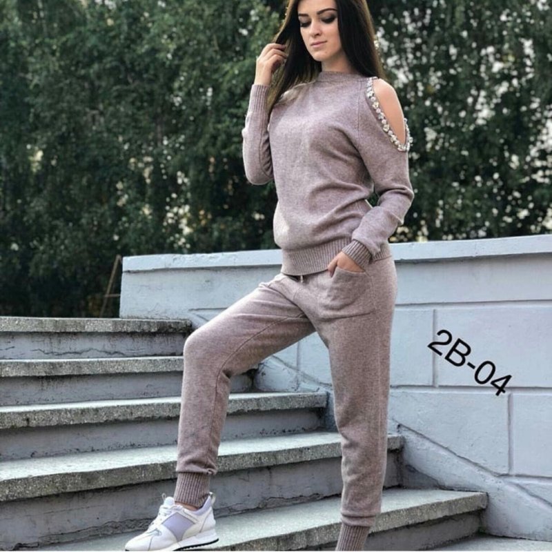 Костюм трикотажный