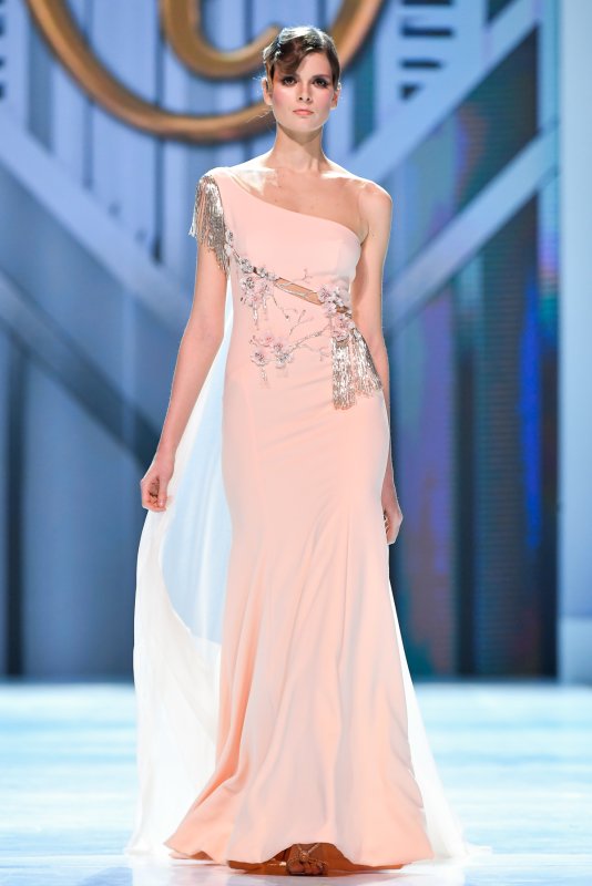 Валентин Юдашкин Haute Couture русский театр