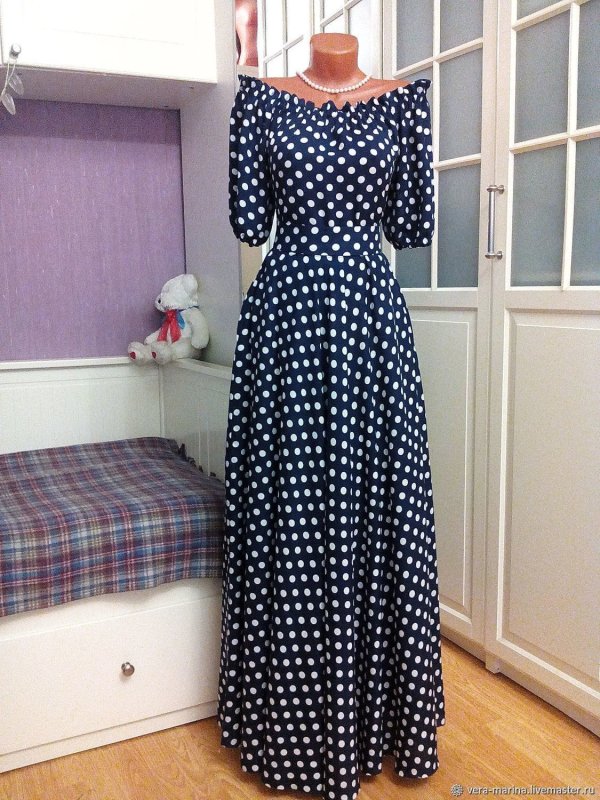 Длинное платье в горошек 2в1 guess