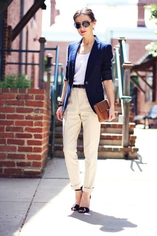 Dressy Casual для женщин