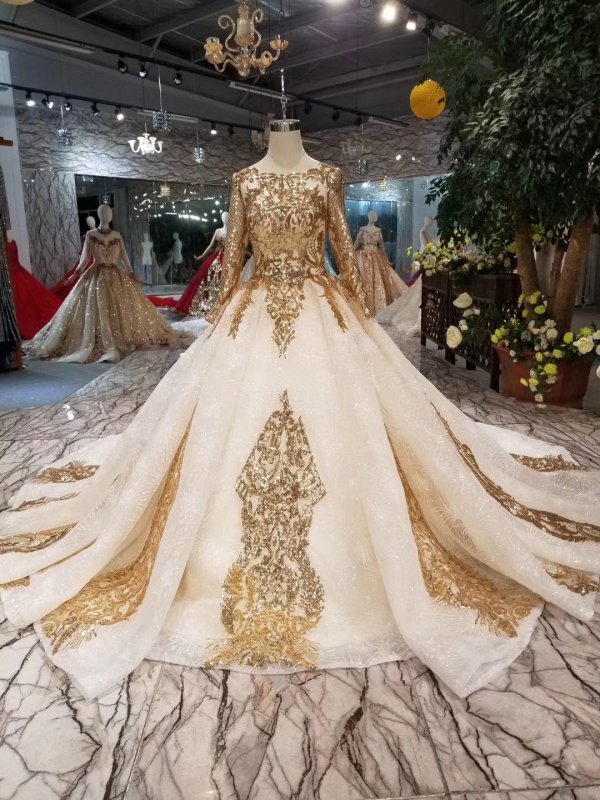 Свадебное платье кавказское шикарные