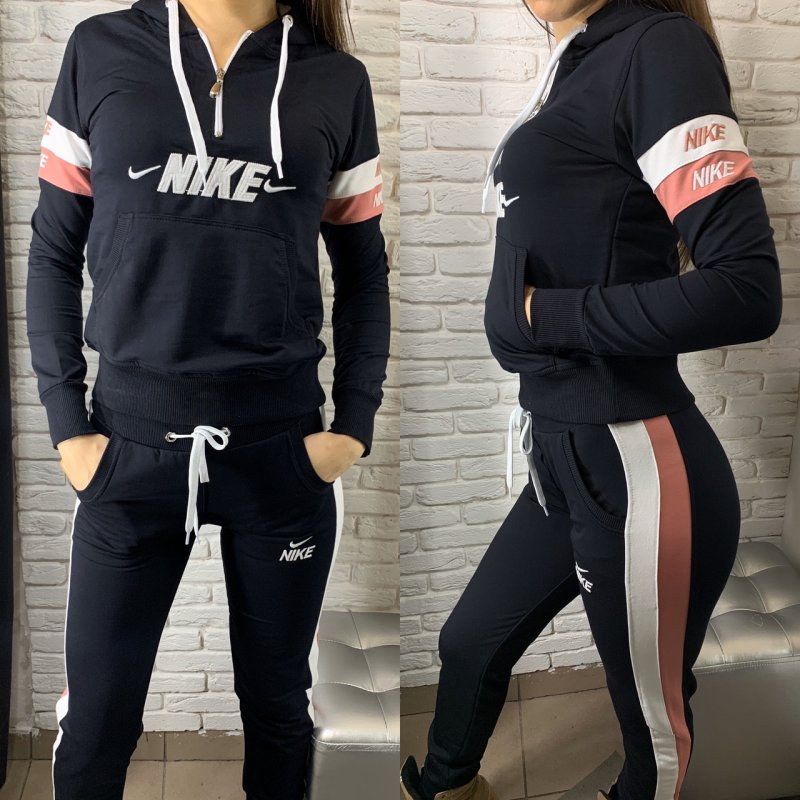 Спортивный костюм Windrunner