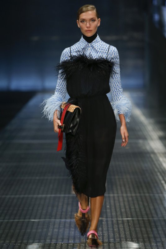 Prada ss21 показ