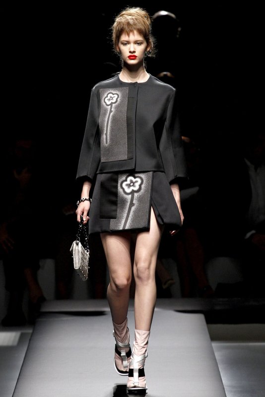 Prada Весна лето 2013