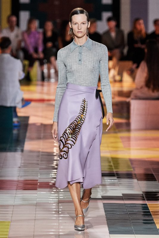 Prada показ 2016
