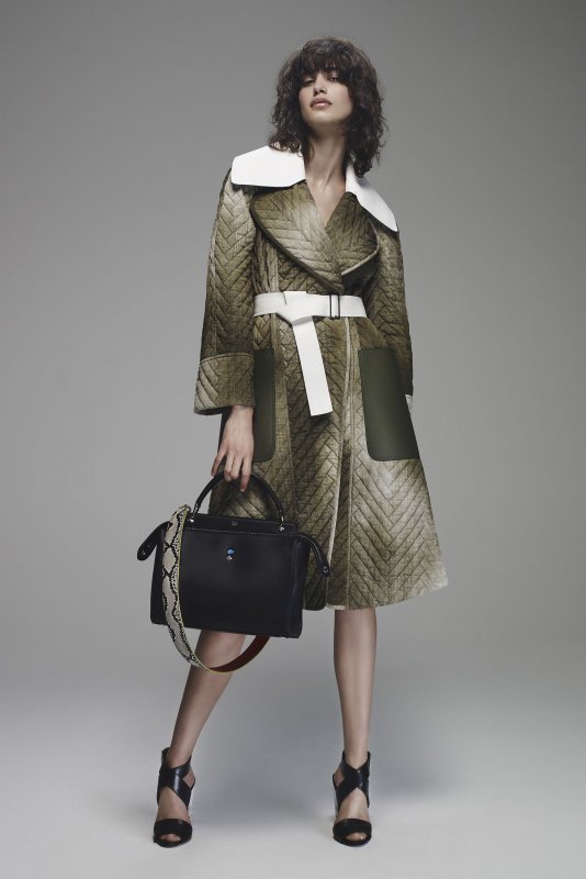 Женское платье Fendi