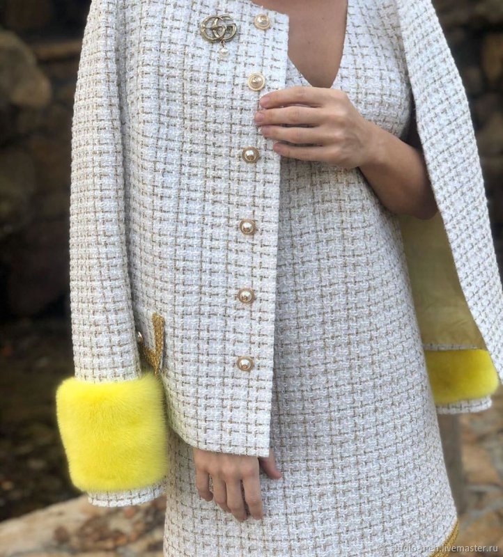 Chanel костюм твид