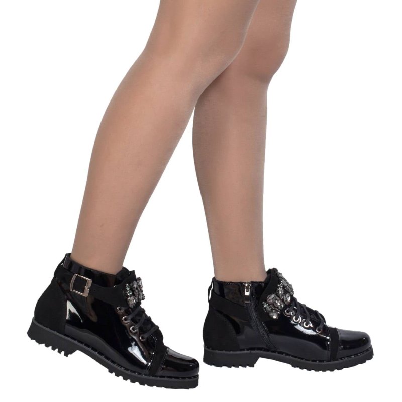 Сапоги Leather Kitten Heel Boots Zara autumn 2020