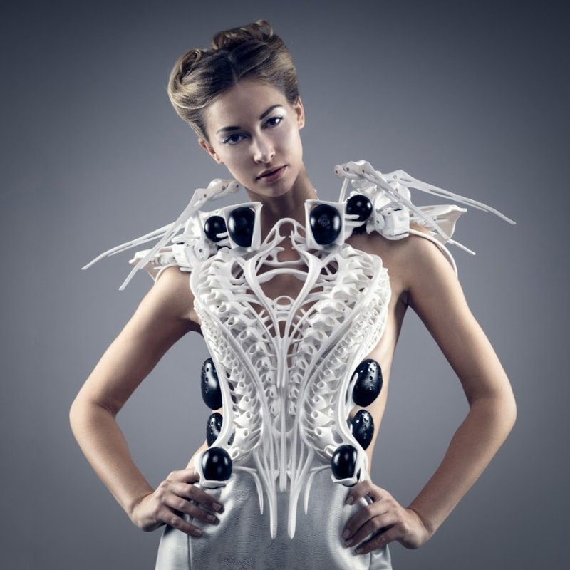 Gareth Pugh Наряды