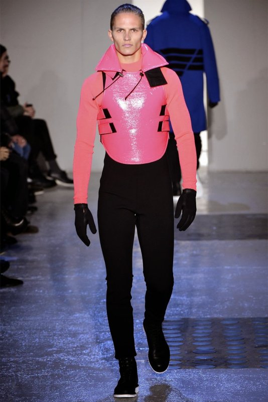 Gareth Pugh Космическая коллекция