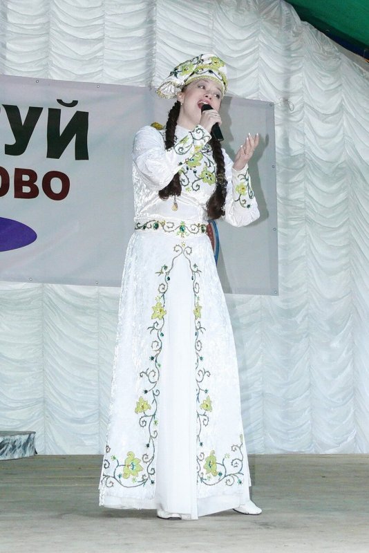 Татарский костюм женский