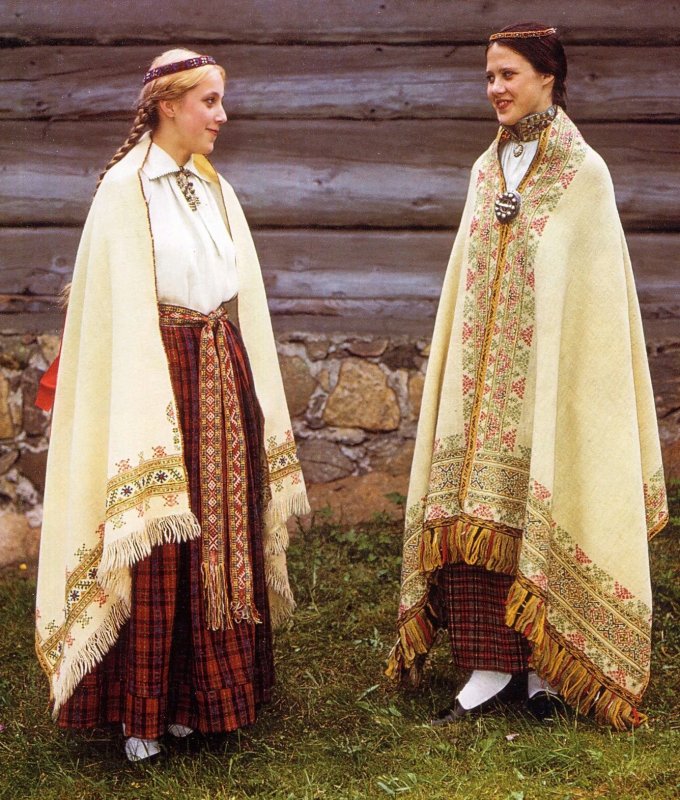 Национальный костюм Палестины
