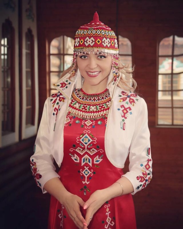 Чувашский праздничный костюм