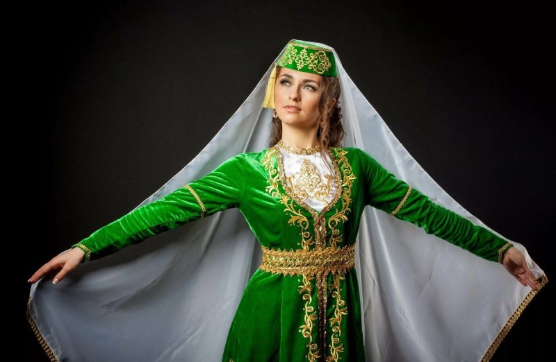 Современные татарские платья