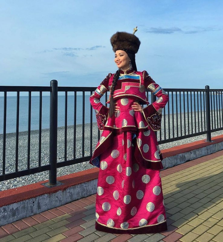 Бурятский костюм Тункинских бурят