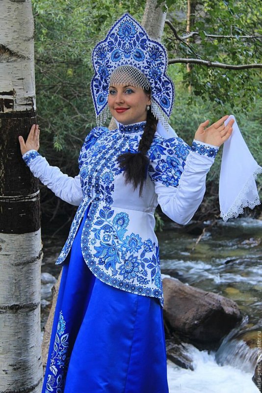 Русский сарафан