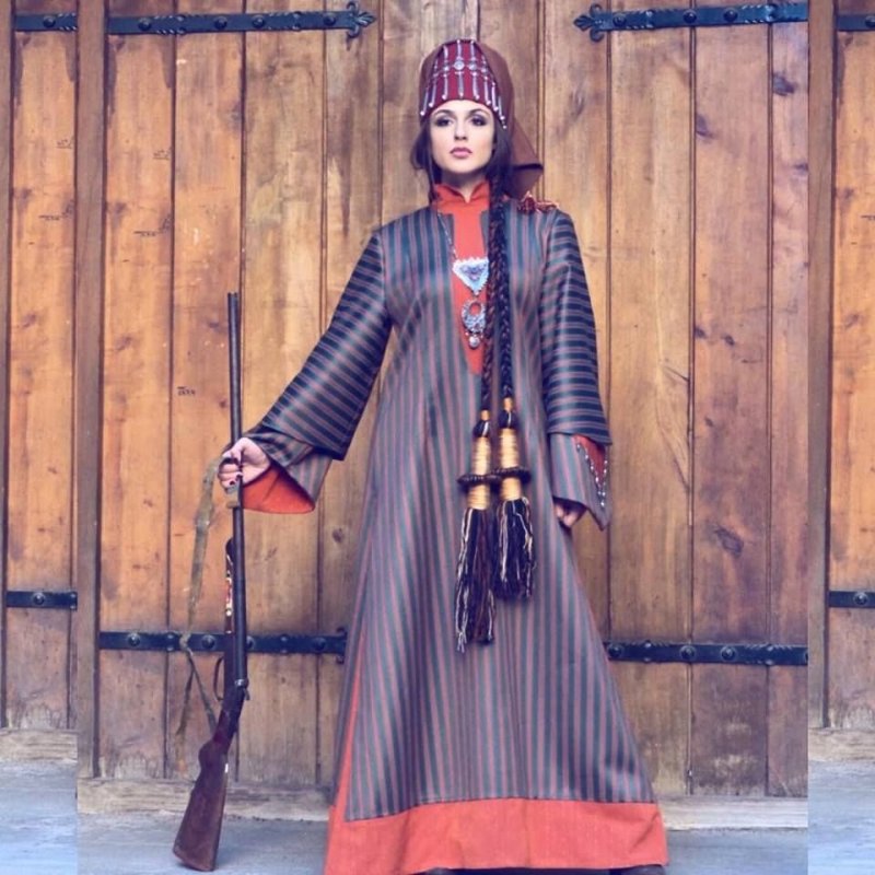 Минтана армянский национальный костюм