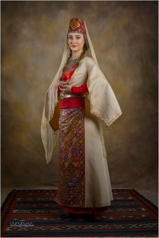 Зина Инаркиева куклы