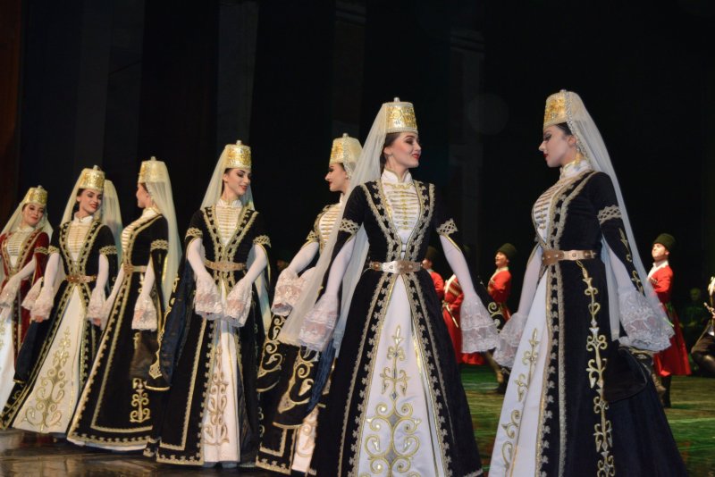 Аварцы даргинцы Лезгины
