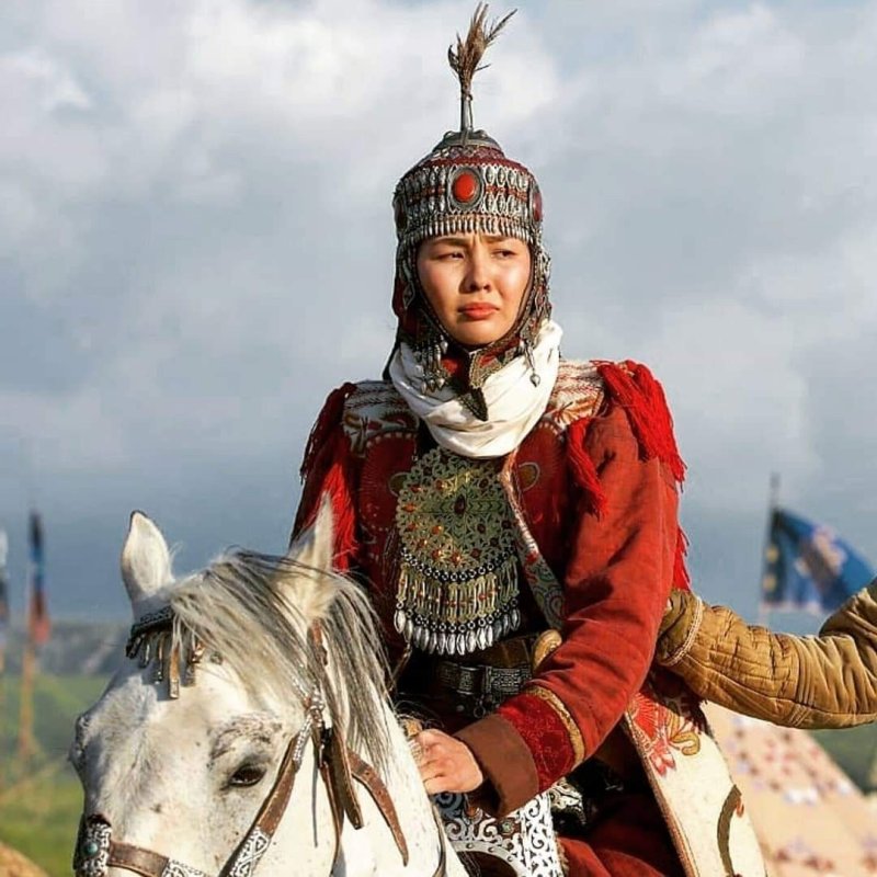 Монгольская певица Tatar