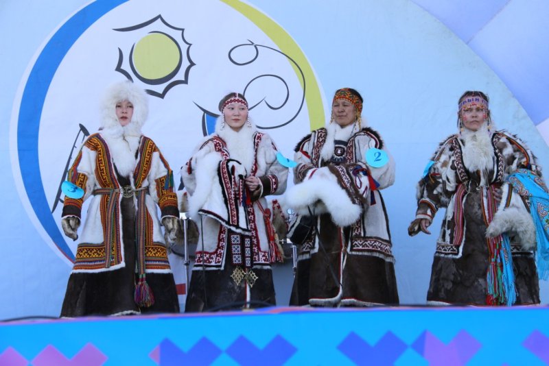 Женская одежда народов севера