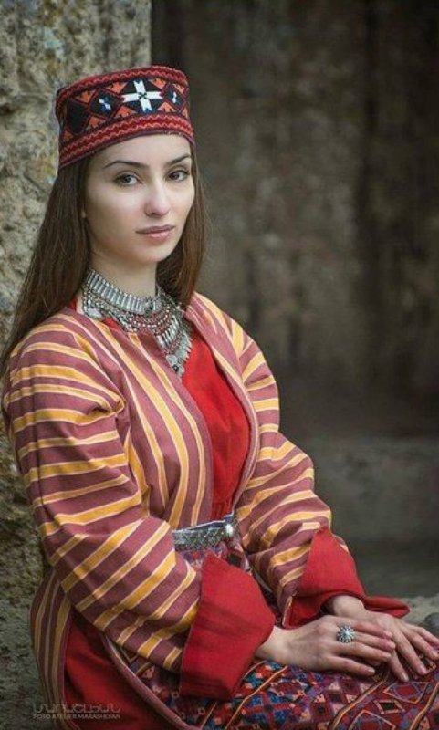 Абхазы и абазины