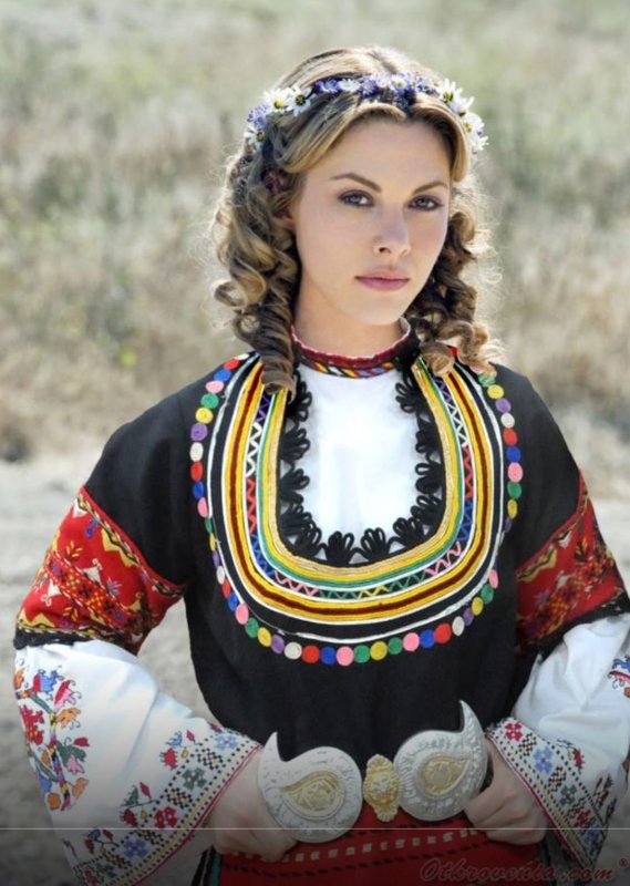 Болгарская невеста народный костюм