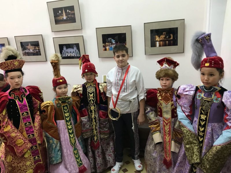 Национальная одежда Калмыков мужчин