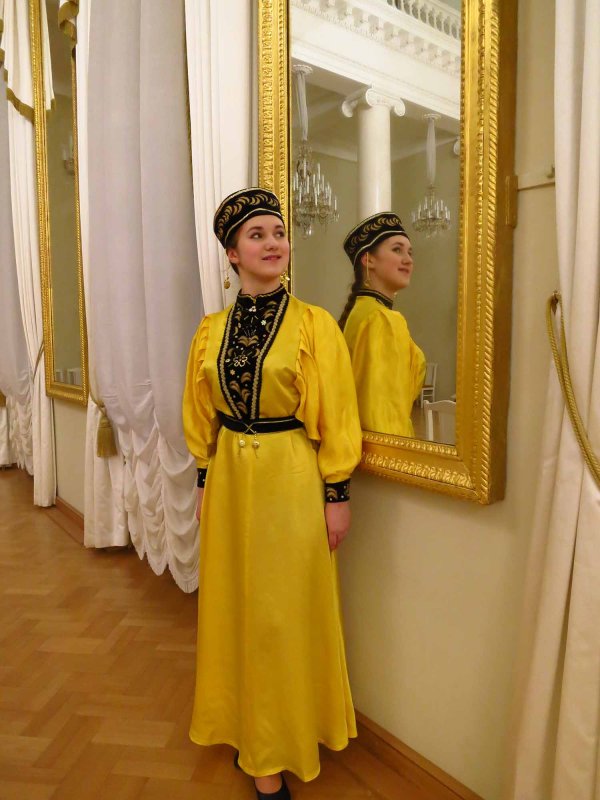 Калмыцкий национальный костюм мужской