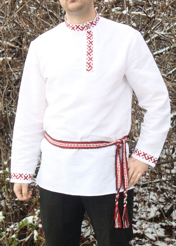 Русский нарядный костюм мужской