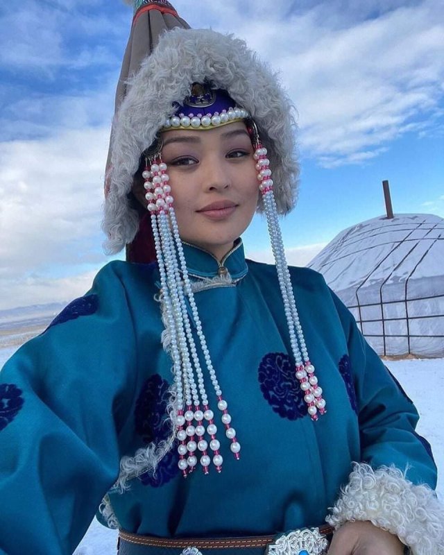 Ханша Монголия одежда