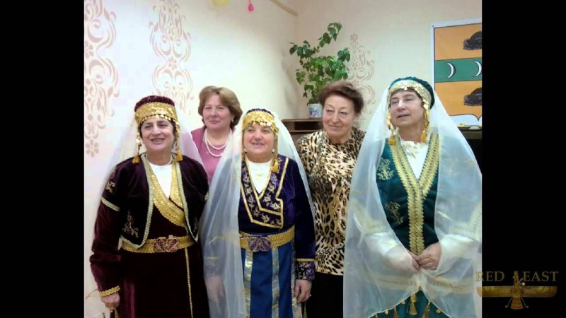Наряд Крымской татарки