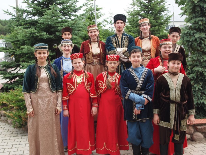 Крымский татарин и караимы