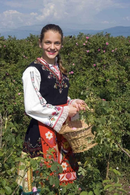Болгарский национальный костюм