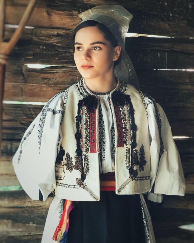 Румынский костюм мужской