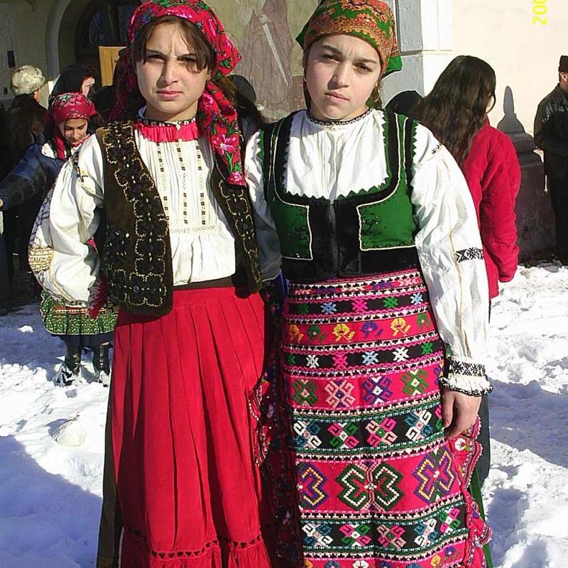 Молдавский национальный костюм мужской