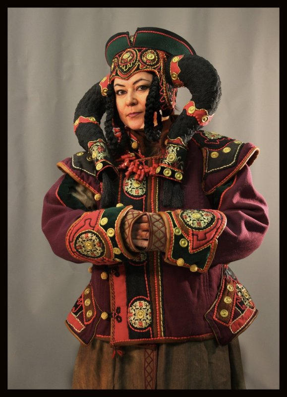 Костюм хонгодоров Шаманский