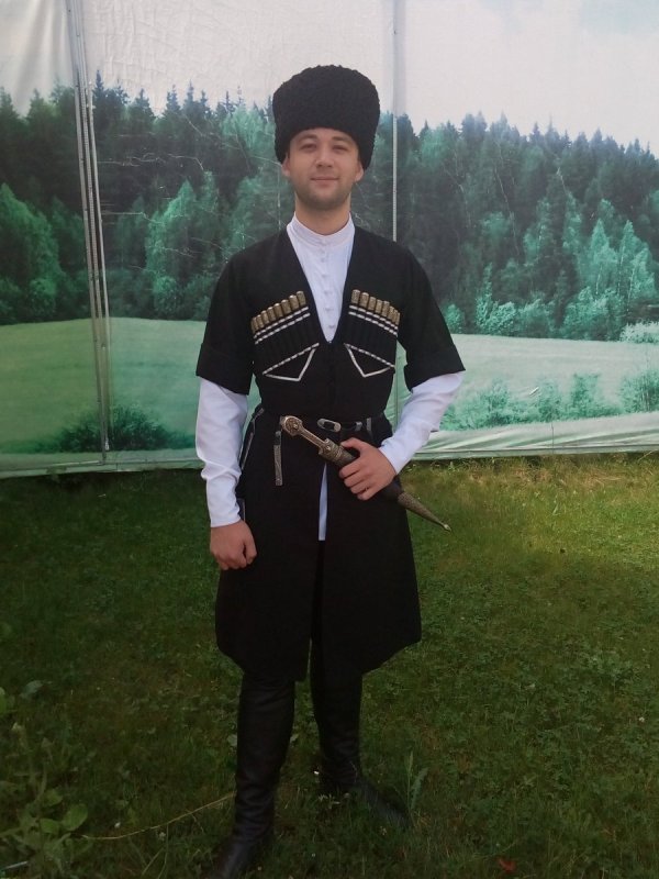 Национальная одежда кабардинцев
