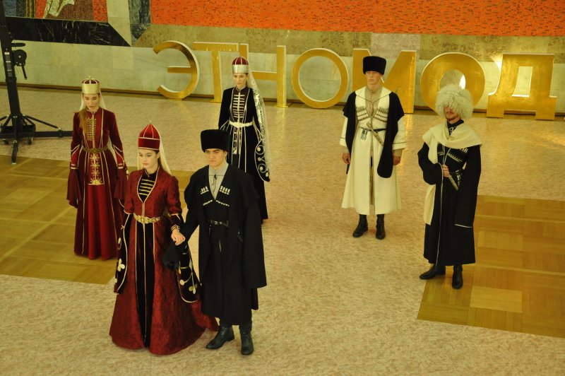 Национальная одежда кабардинцев