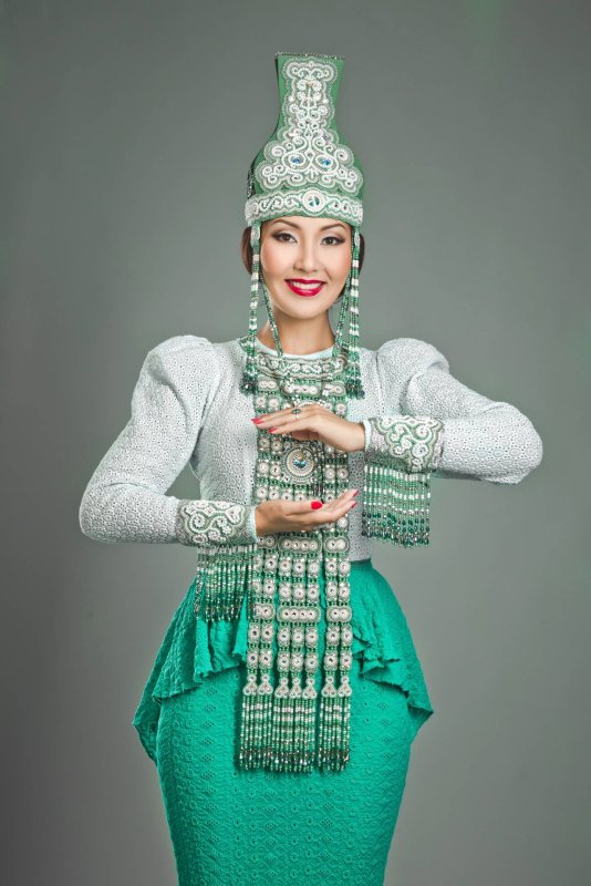 Киргизский национальный костюм