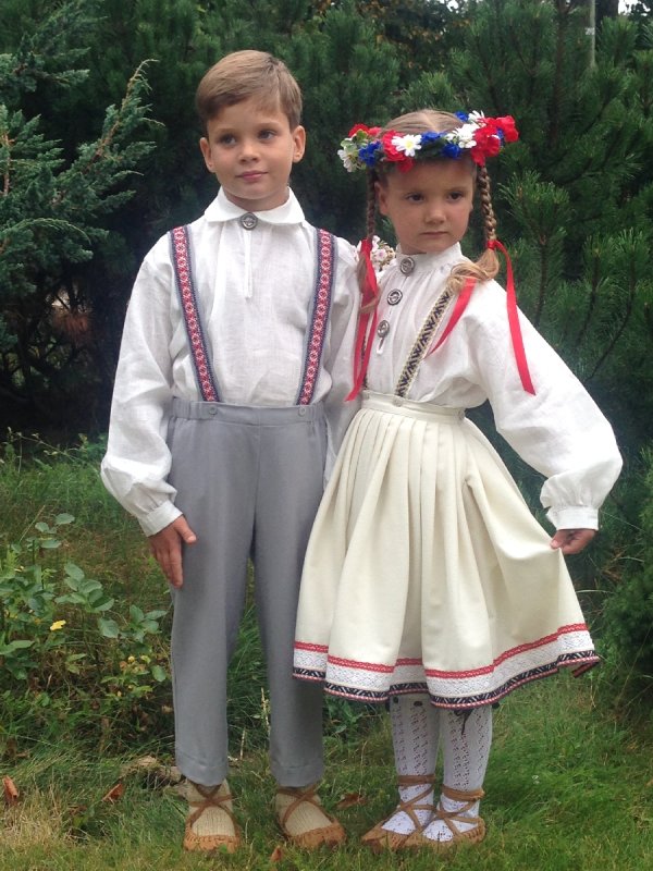 Народный костюм Люксембурга