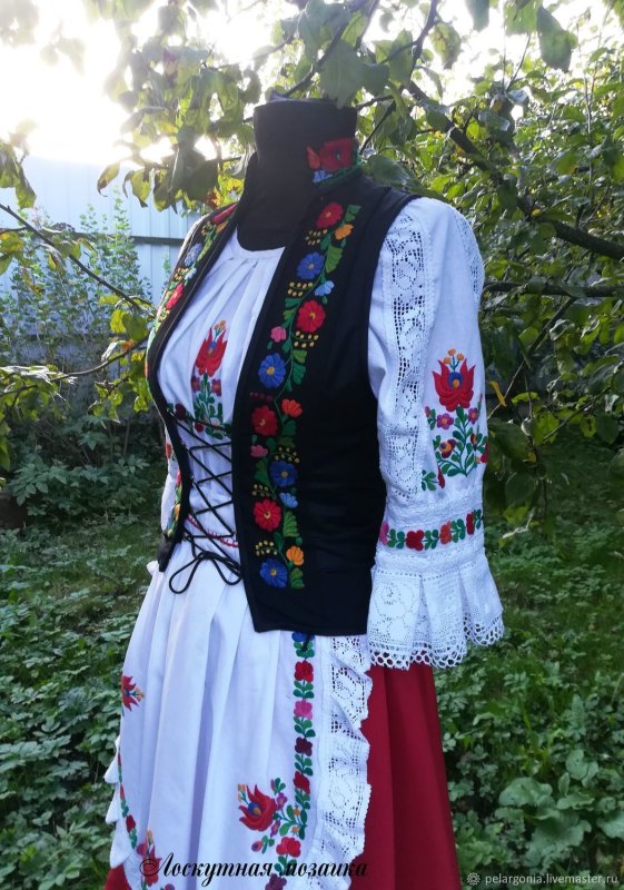 Венгерская кукла Ласло