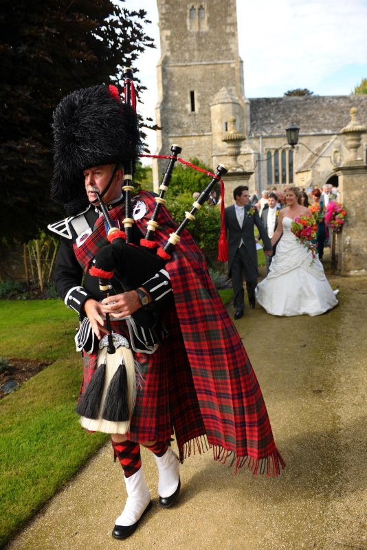 Тартан National Scottish Costume