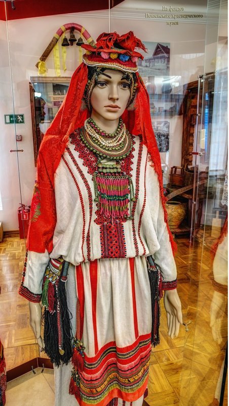 Национальный костюм мордвы эрзя